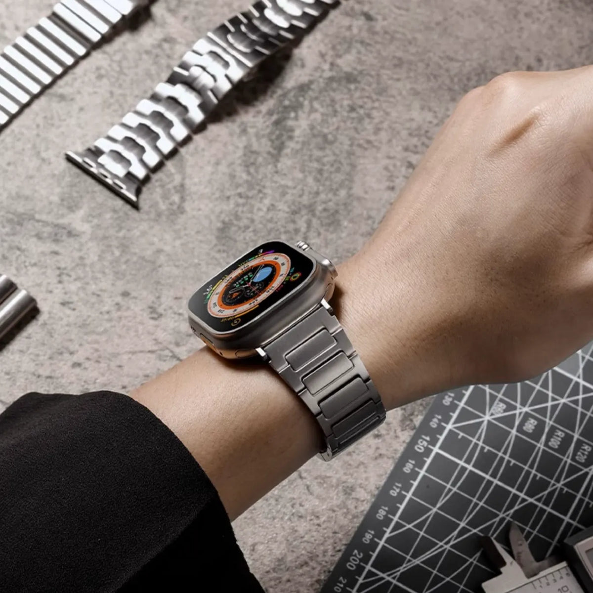 Apple Watch Titanium Band | T05