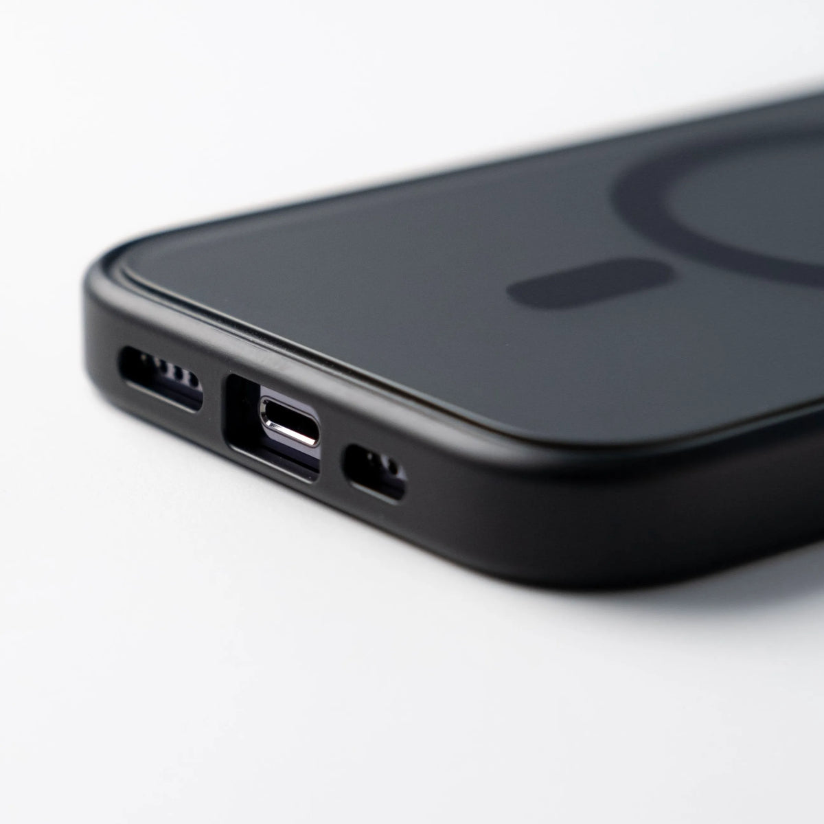 iPhone 15 Plus matte case with MagSafe details