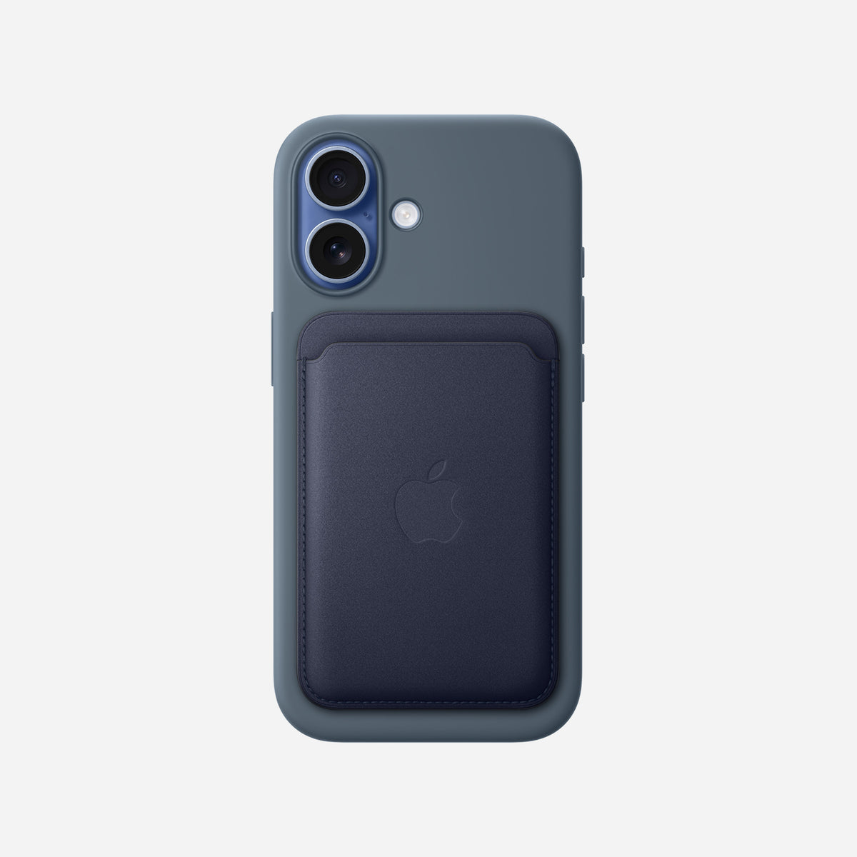 iPhone FineWoven Wallet with MagSafe#color_sea blue